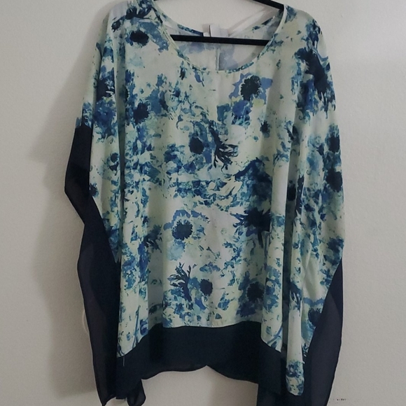Ava & Viv Tops - Kimono sleeve top